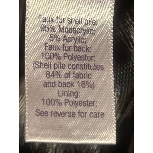 Jennifer Lopez Lined Faux Fur Black Jacket NWT Size Medium (5682) - Picture 6 of 7